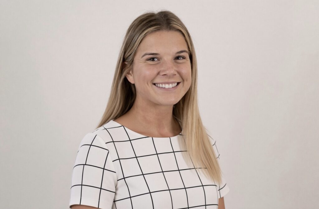 Courtney Klapka headshot